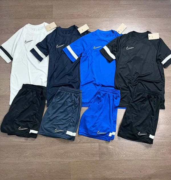 Kit Nk Academy (4 conjuntos)