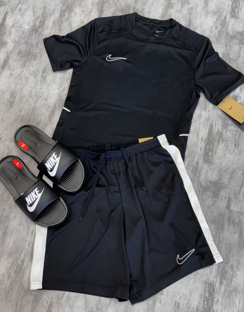 Kit Nike Completo + Chinelo Victori One